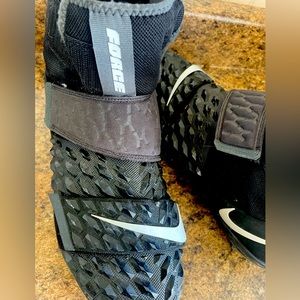 Nike Mens Size 11.5 Force Savage Elite 2 Football Shoes Cleats